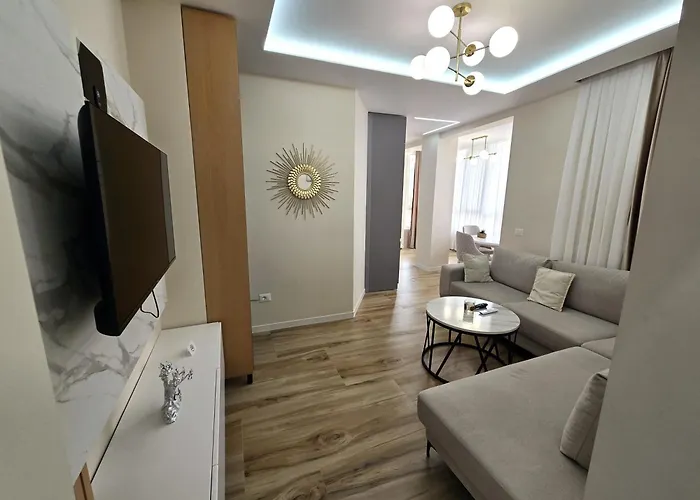 Center Cozy 3 Apartment