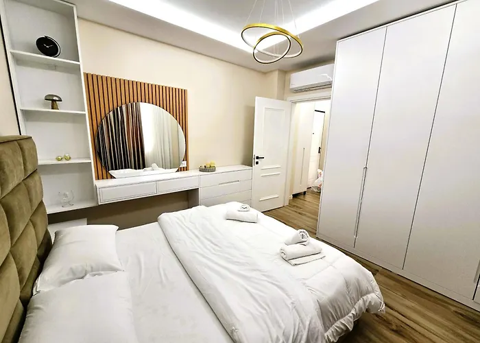 Center Cozy 3 Apartment *